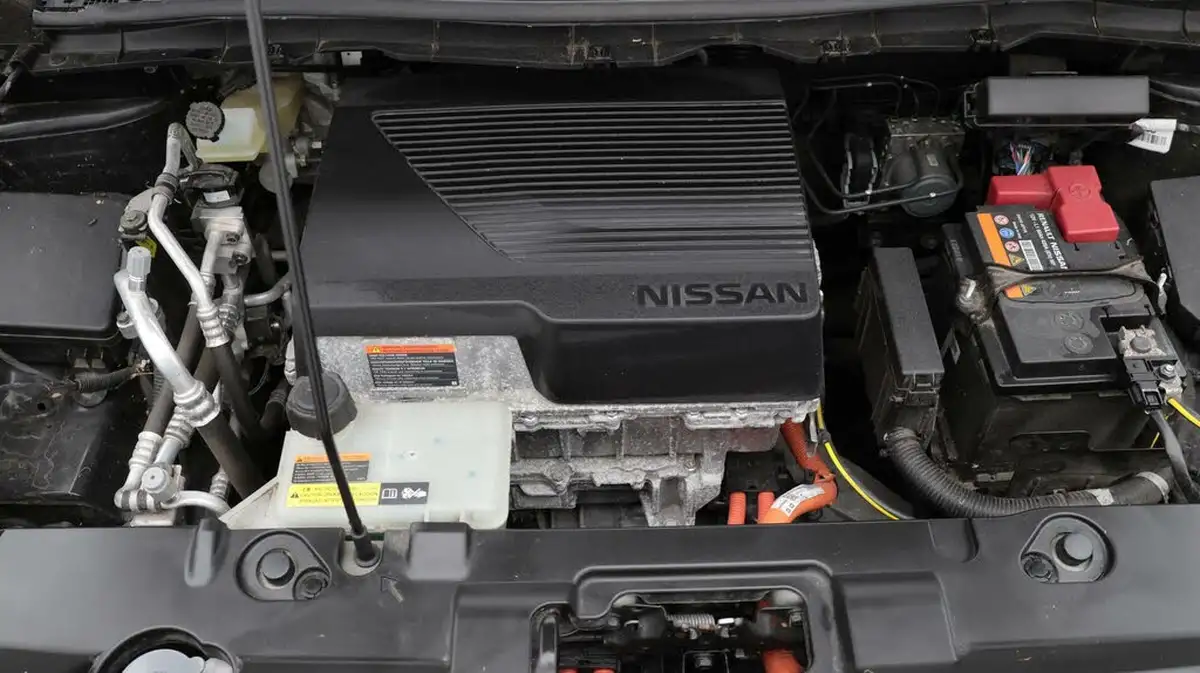 2021-nissan-leaf-e-10-40kwh-big-19