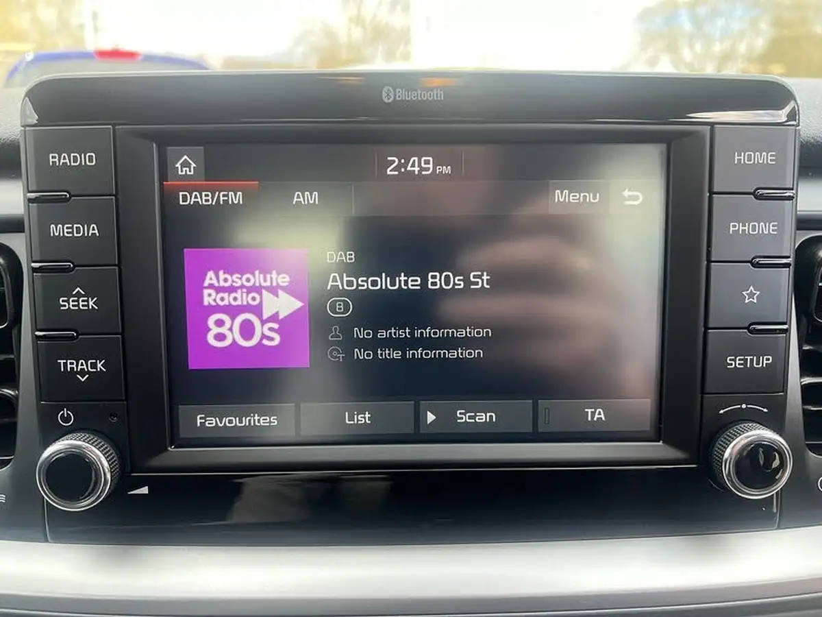 2019-kia-stonic-10-t-gdi-2-big-27