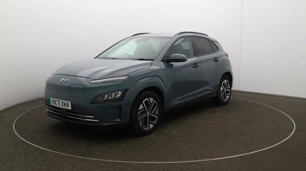 2022-hyundai-kona-e-premium-204ps-64kwh-7kw-obc-big-3