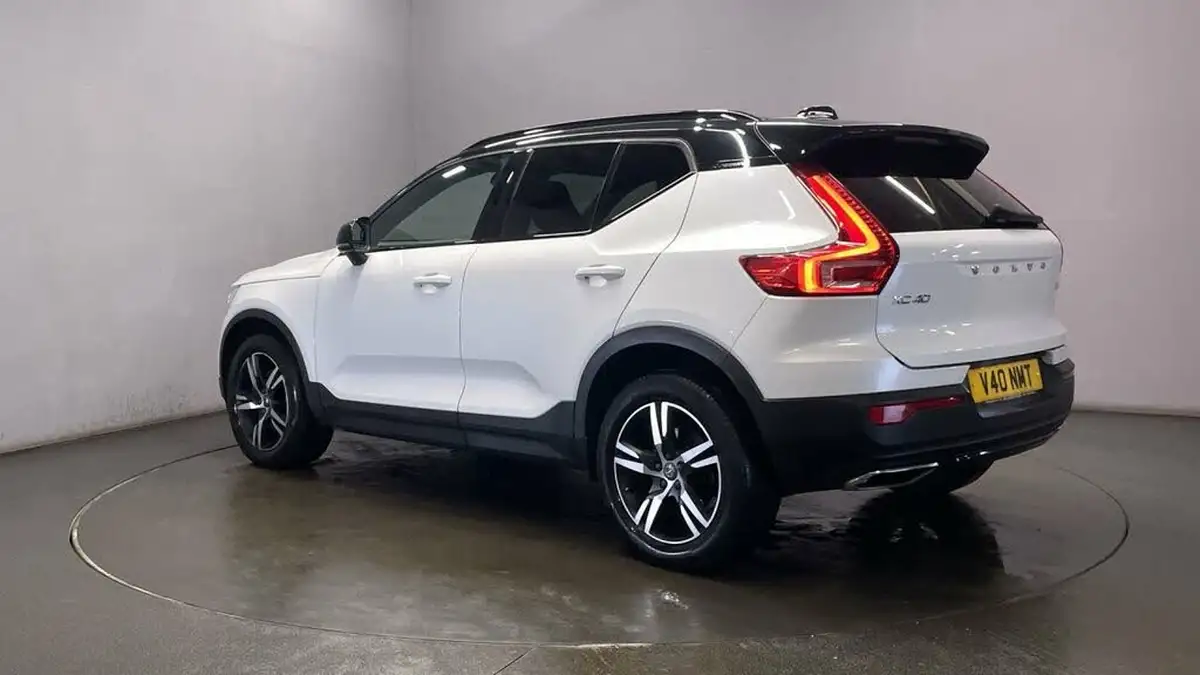 2018-volvo-xc40-20td-d4-first-edition-big-5