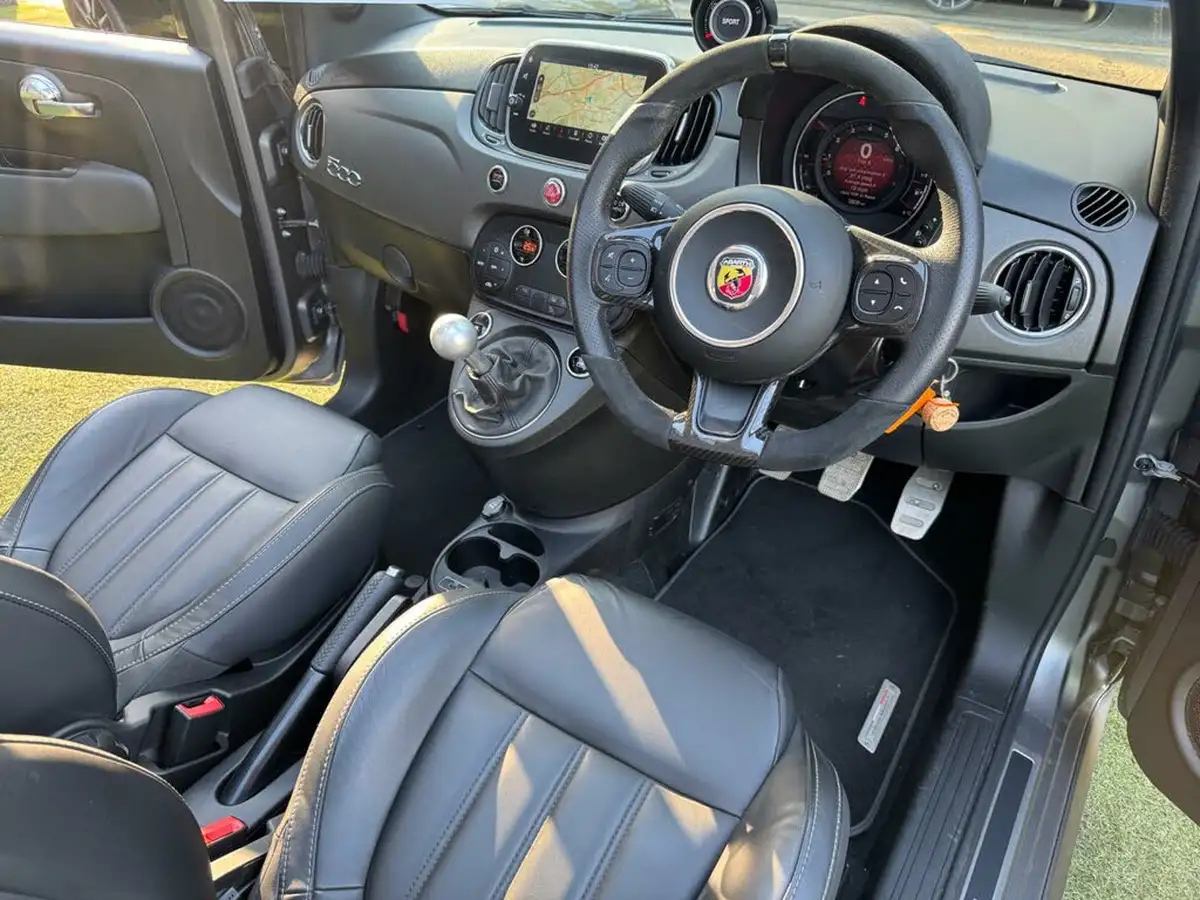 2020-abarth-500c-14-tjet-595c-competizione-big-27