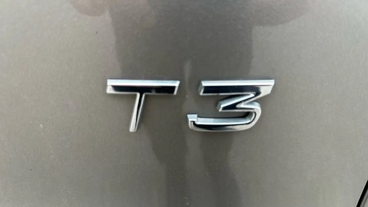 2021-volvo-xc40-15-t3-inscription-161bhp-auto-big-22