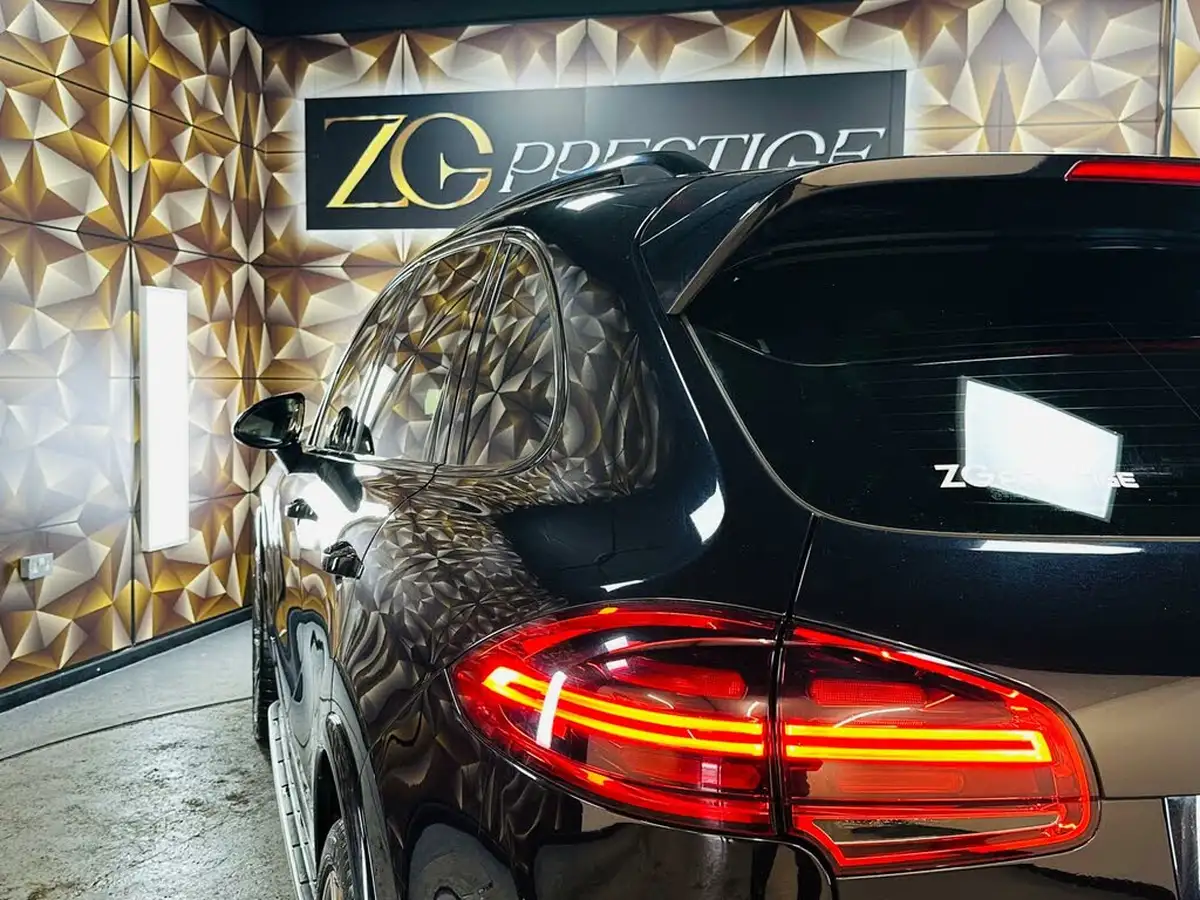 2015-porsche-cayenne-30td-big-34