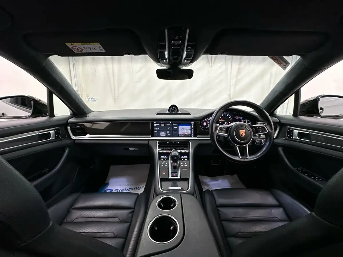 2017-porsche-panamera-29-v6-4-e-hybrid-sport-turismo-big-35