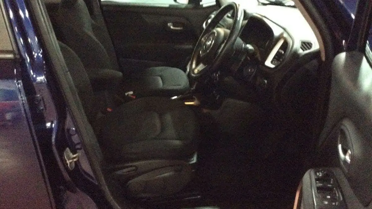 2016-jeep-renegade-14-multiair-ii-longitude-ddct-big-11