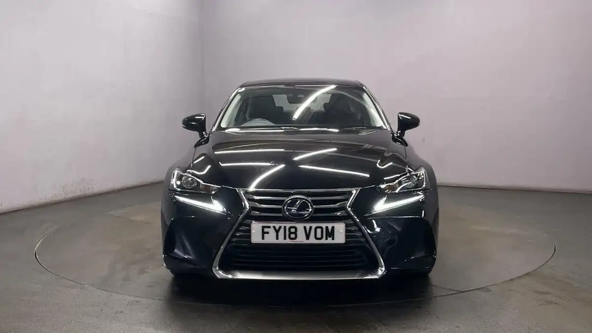 2018-lexus-is-300h-25-executive-edition-lexus-navigation-big-2
