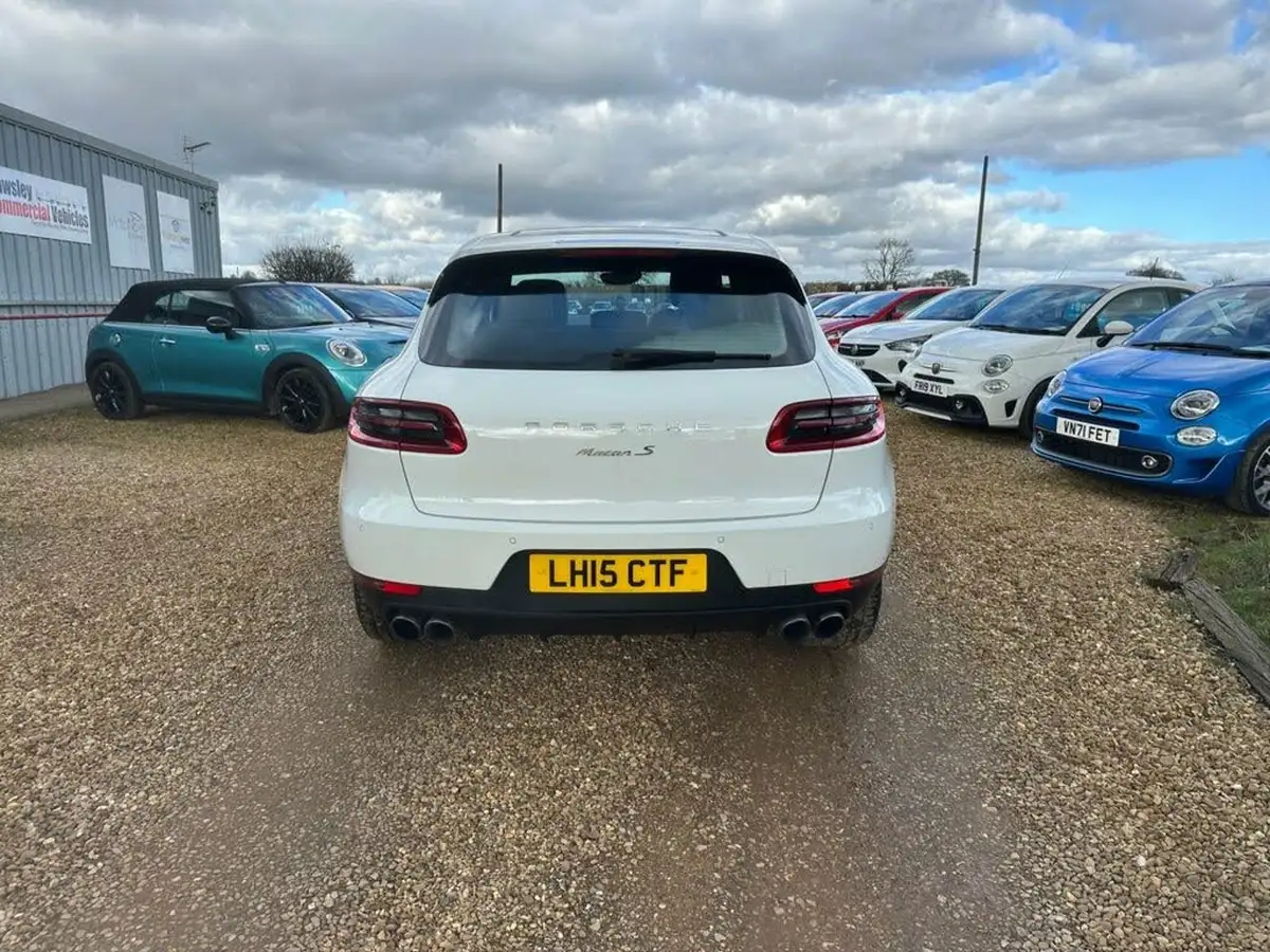 2015-porsche-macan-30-s-big-5