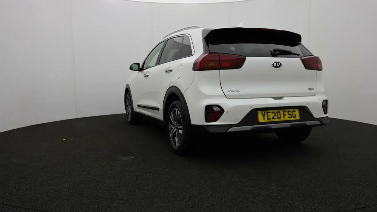 2020-kia-niro-16-gdi-phev-3-big-79