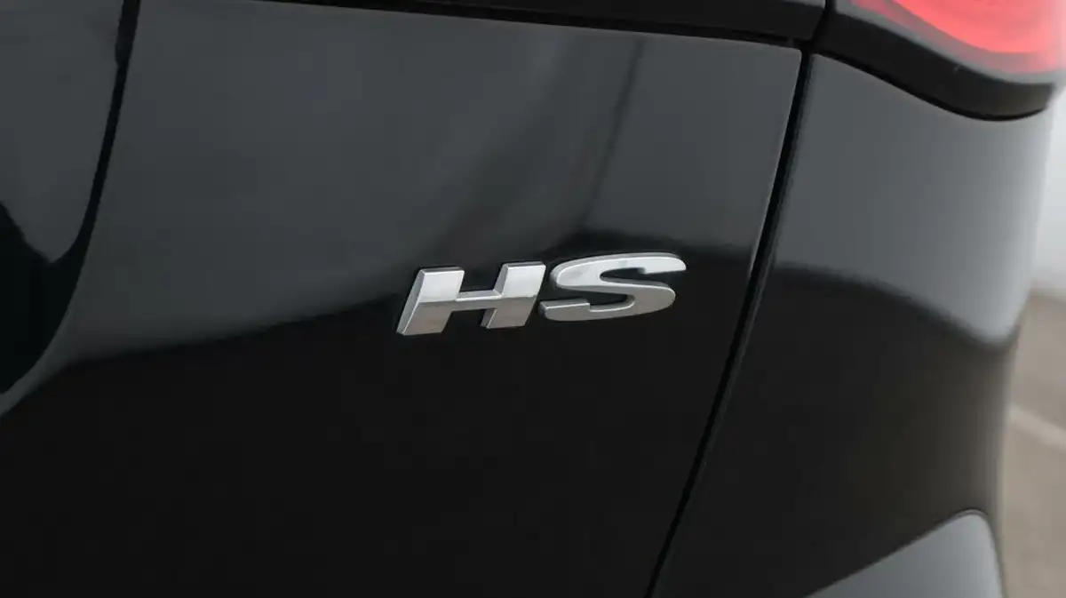 2022-mg-hs-15t-gdi-excite-162ps-big-21