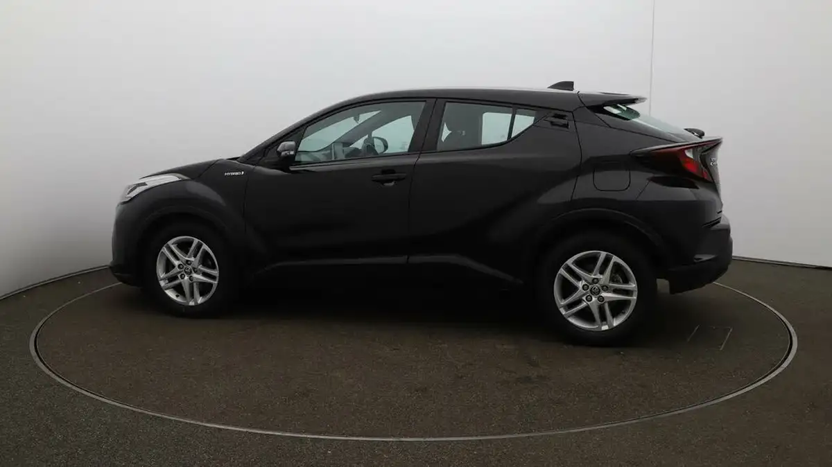 2022-toyota-c-hr-18-vvt-i-icon-big-57