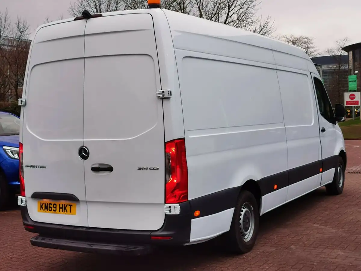 2019-mercedes-benz-sprinter-21cdi-314-l2h1-143pseu6c-panel-van-rwd-eco-gear-360-big-6