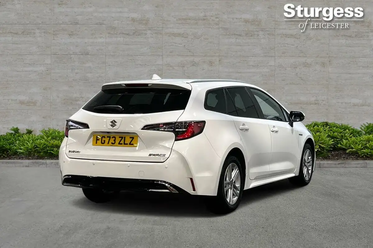 2023-suzuki-swace-18-motion-big-4