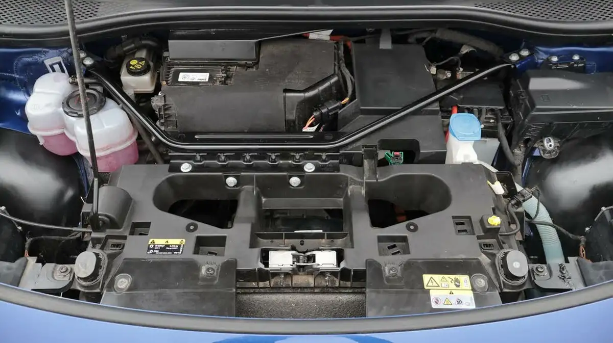 2021-volkswagen-id4-e-city-148ps-big-19