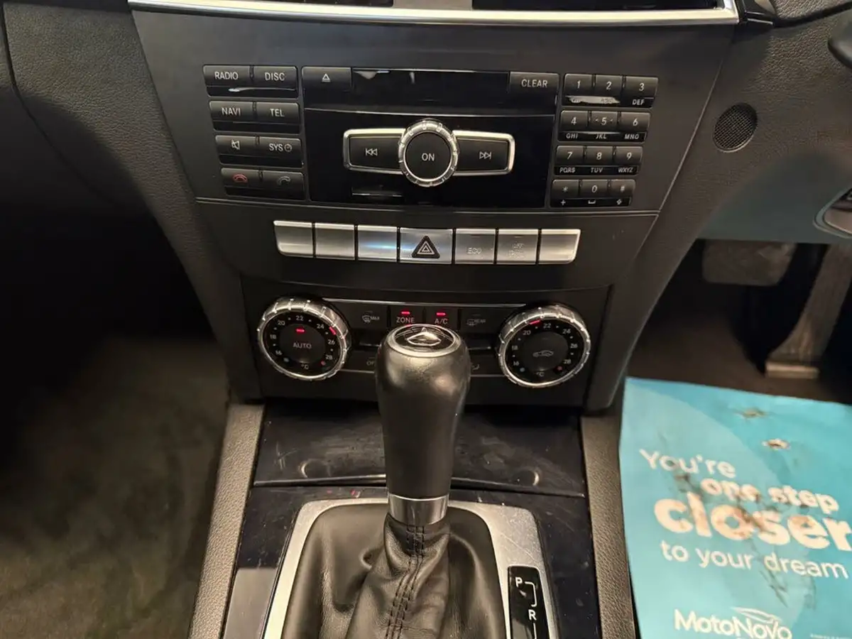 2012-mercedes-benz-c-class-18-c180-se-edition-125-156ps-blueefficiency-saloon-4d-7g-tronic-big-23