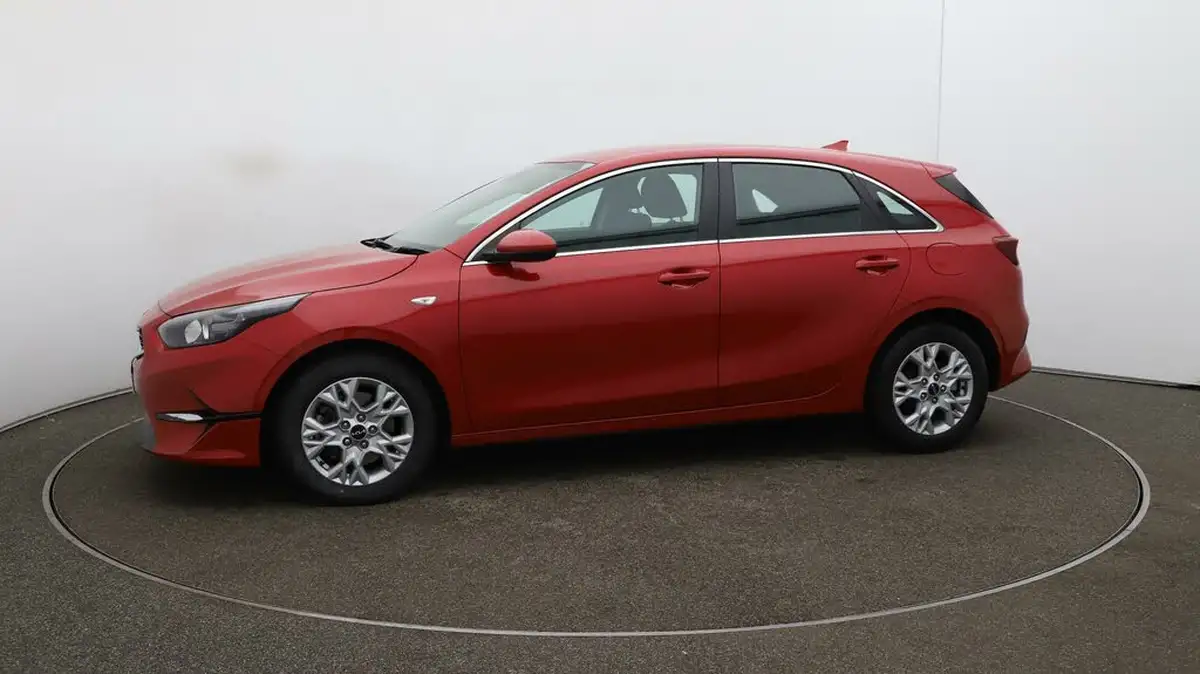 2023-kia-ceed-15-t-gdi-2-158bhp-non-adap-hatchback-big-63