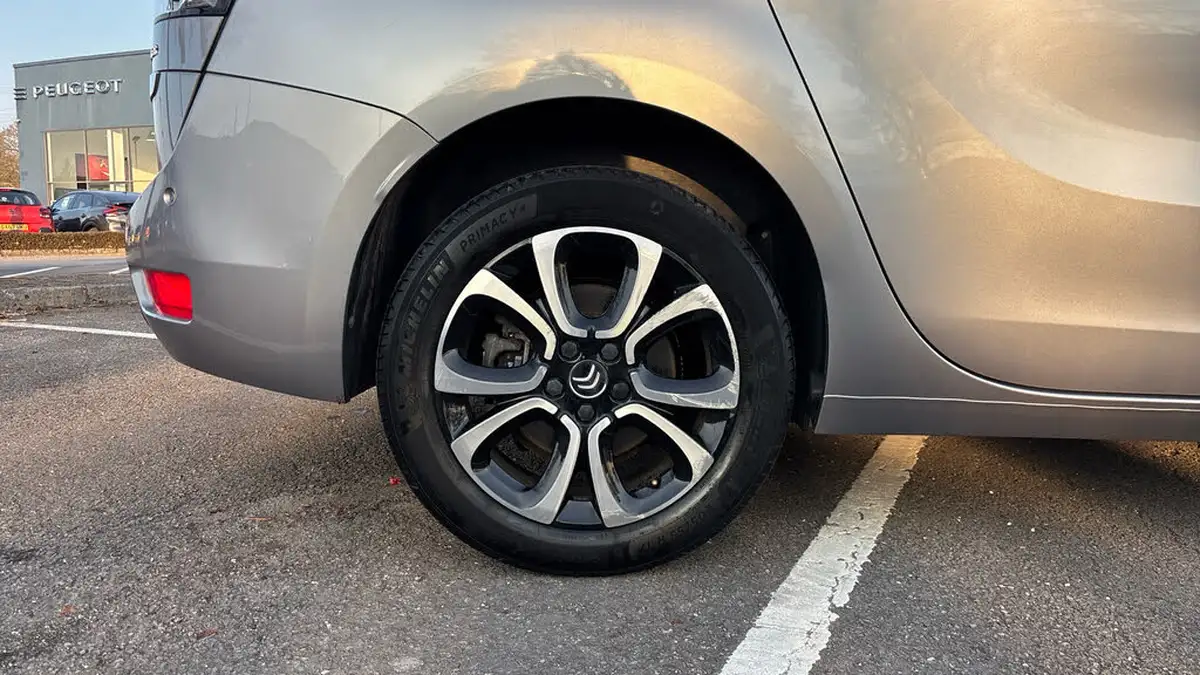 2019-citroen-grand-c4-spacetourer-12-puretech-flair-plus-eat8-big-15