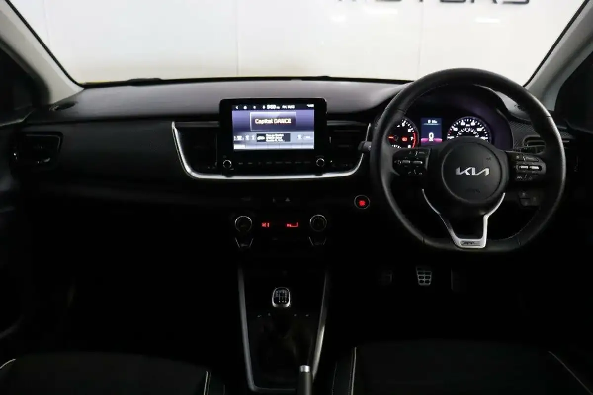 2023-kia-stonic-10-t-gdi-gt-line-s-118bhp-big-2