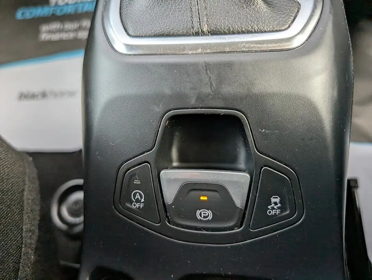 2021-jeep-renegade-13-gse-night-eagle-big-29