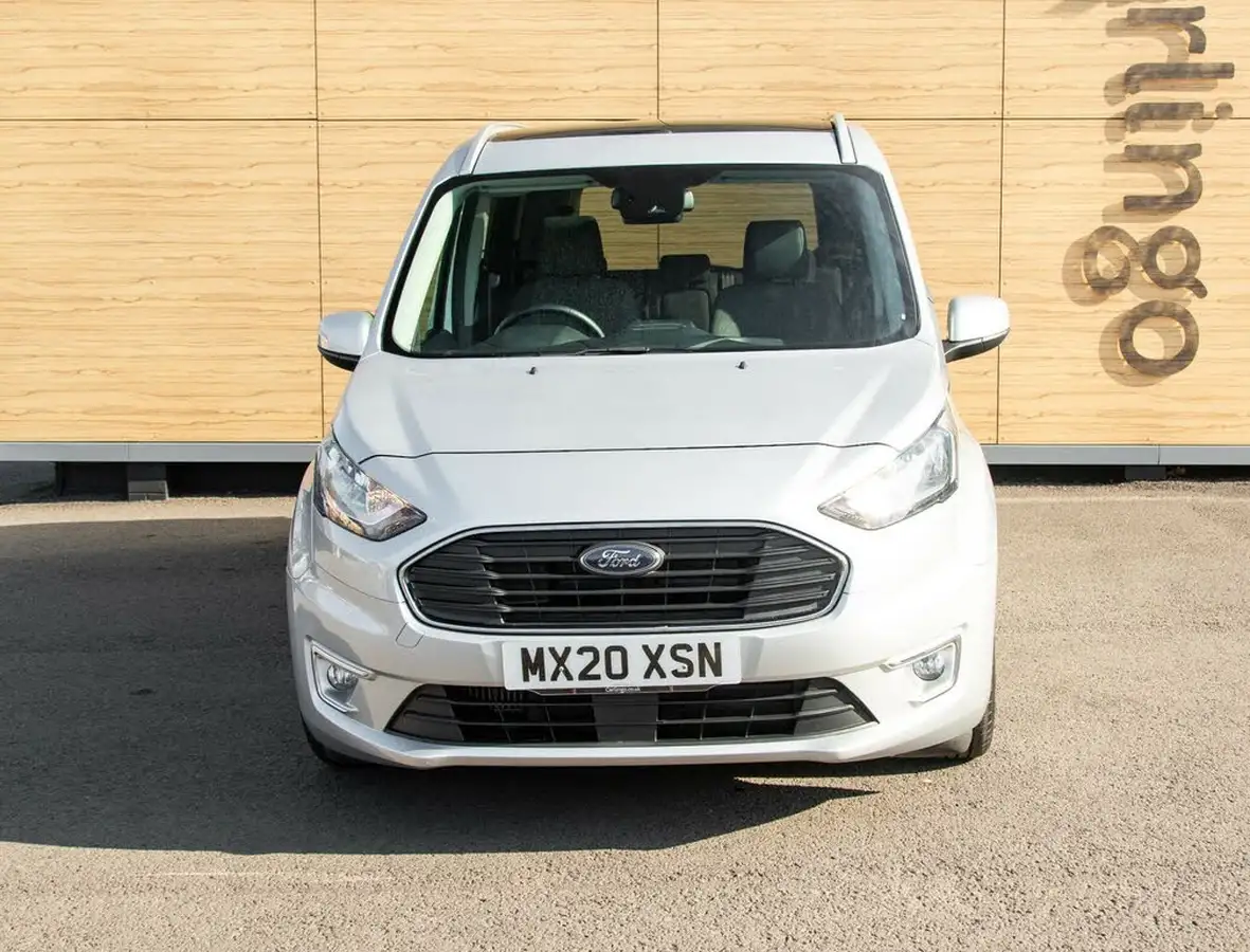 2020-ford-grand-tourneo-connect-15-titanium-big-5