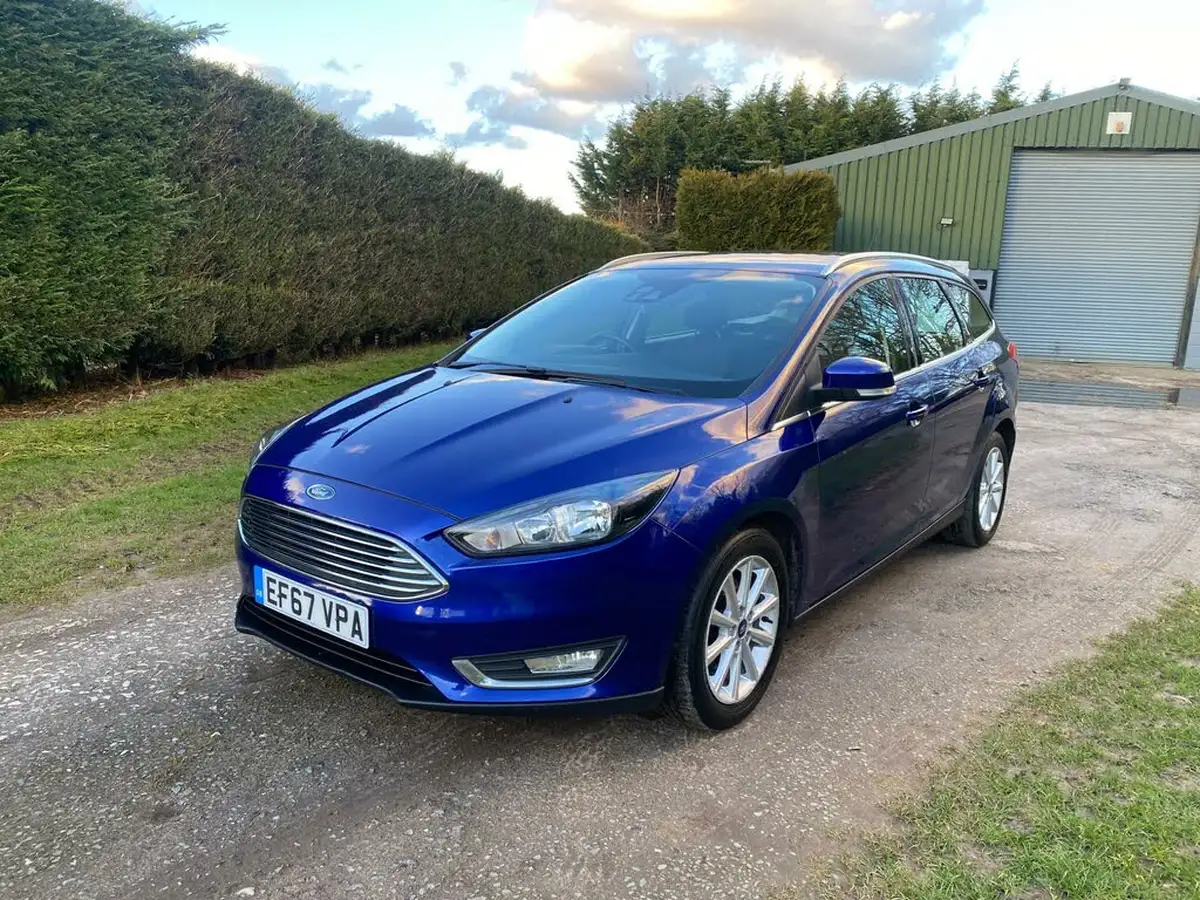 2018-ford-focus-10t-titanium-125ps-estate-big-18