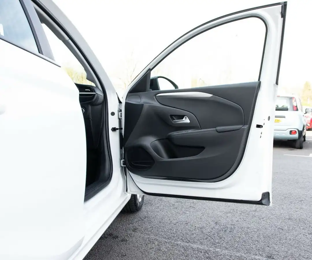 2022-vauxhall-corsa-12i-se-edition-big-13