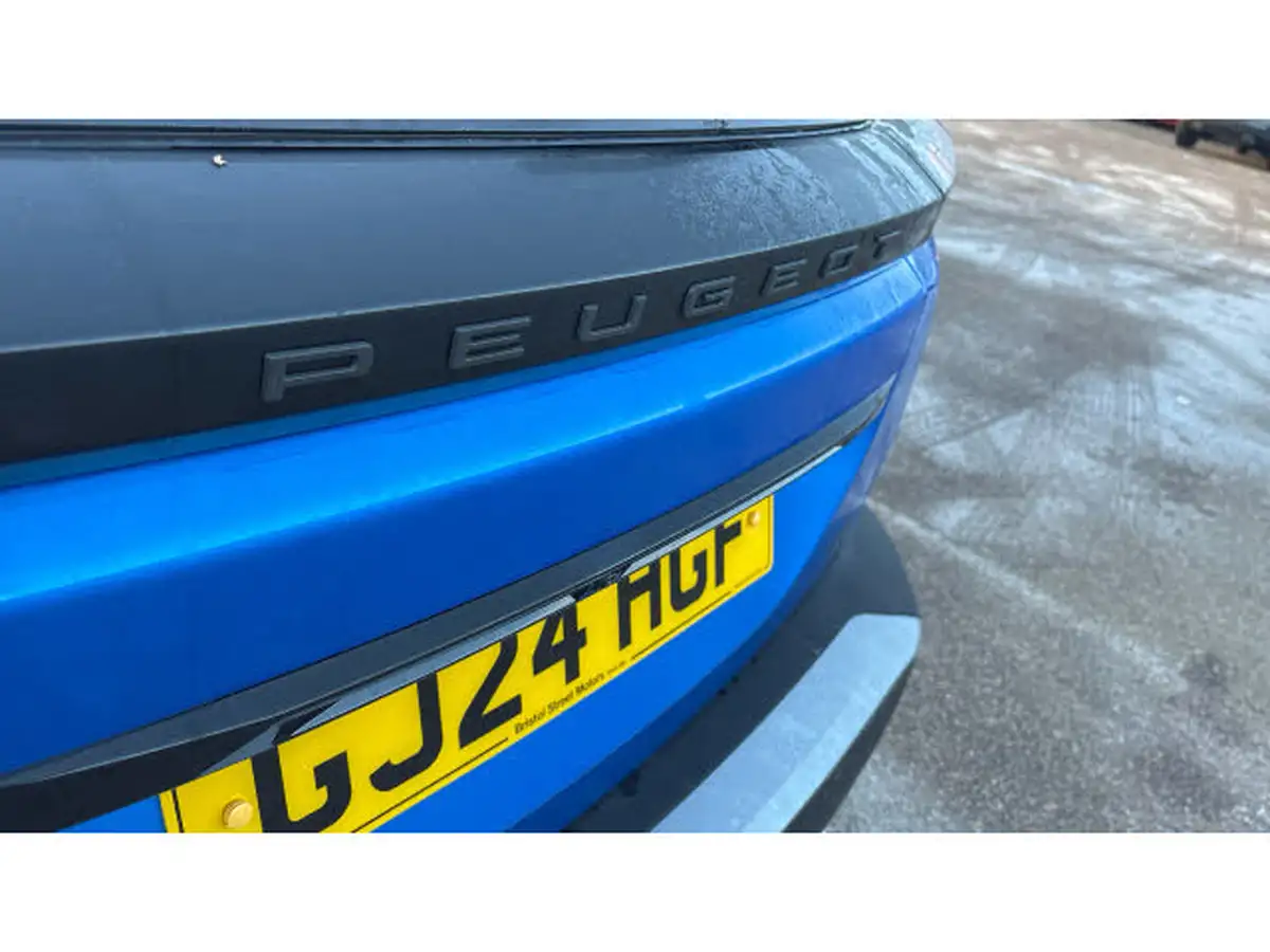 2024-peugeot-2008-suv-12-puretech-gt-130ps-eat8-big-21