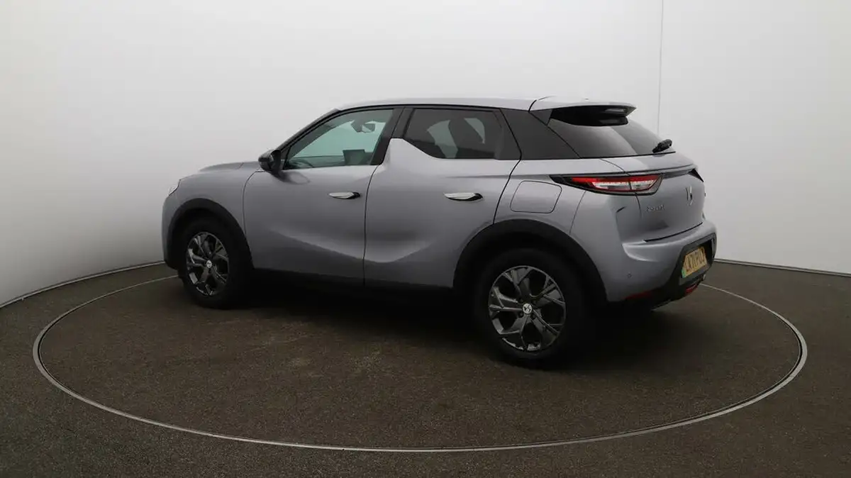 2022-ds-ds-3-crossback-e-tense-bastille-big-31