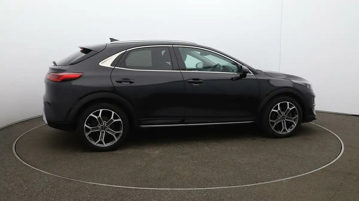 2022-kia-xceed-16-gdi-4-big-50