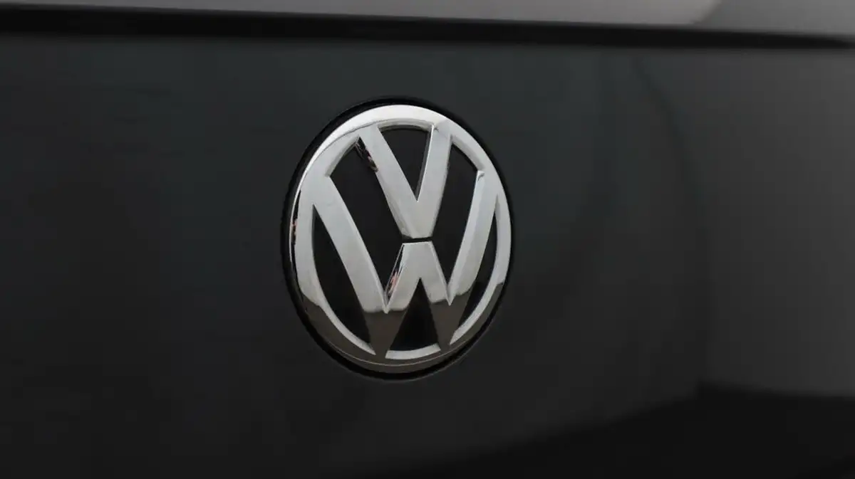 2020-volkswagen-polo-10-match-big-21