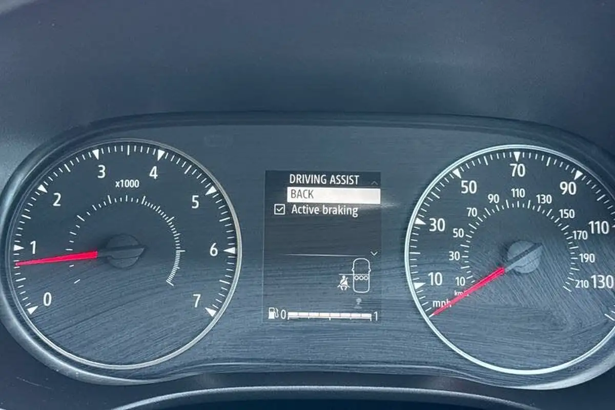 2022-dacia-jogger-10-tce-essential-big-26