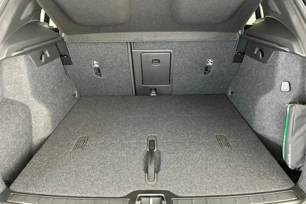 2024-volvo-xc40-20-b3-ultimate-big-7
