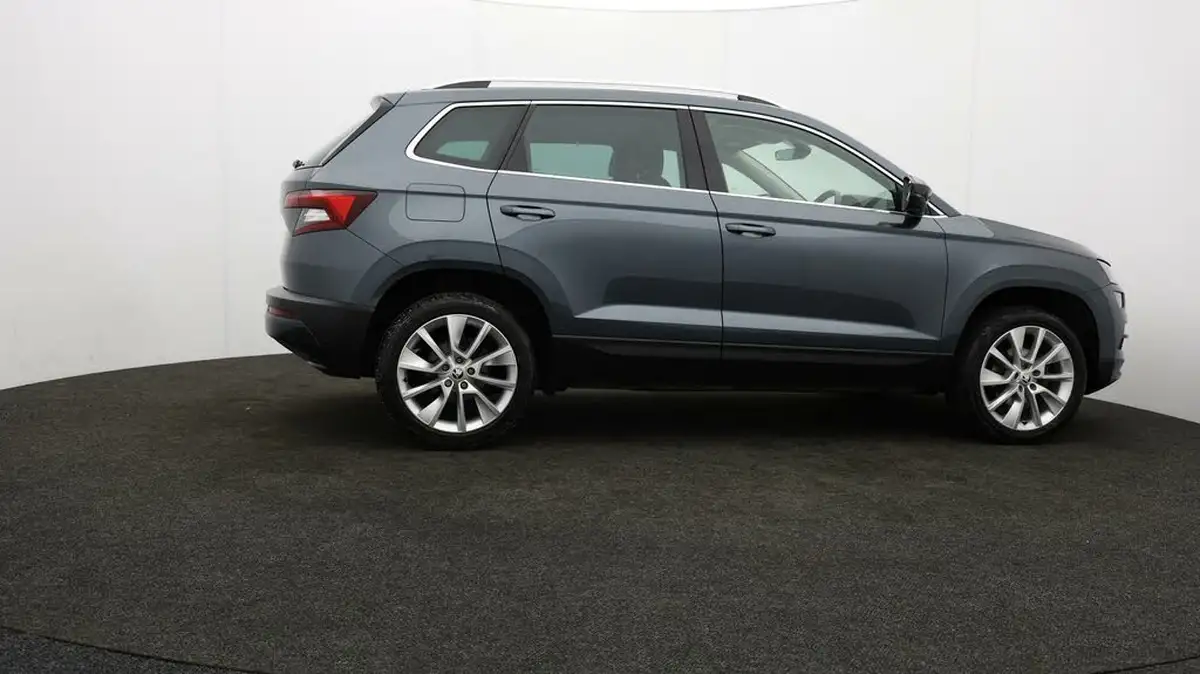 2021-skoda-karoq-15-tsi-se-l-dsg-big-37