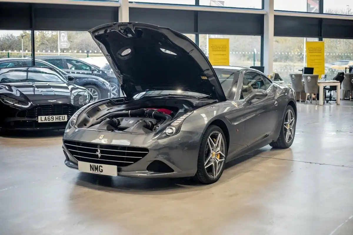 2016-ferrari-california-39-t-big-10