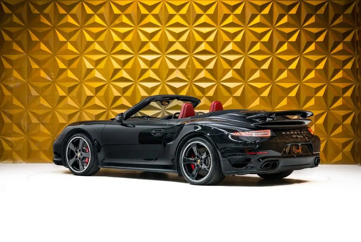 2015-porsche-911-38-turbo-coupe-big-5