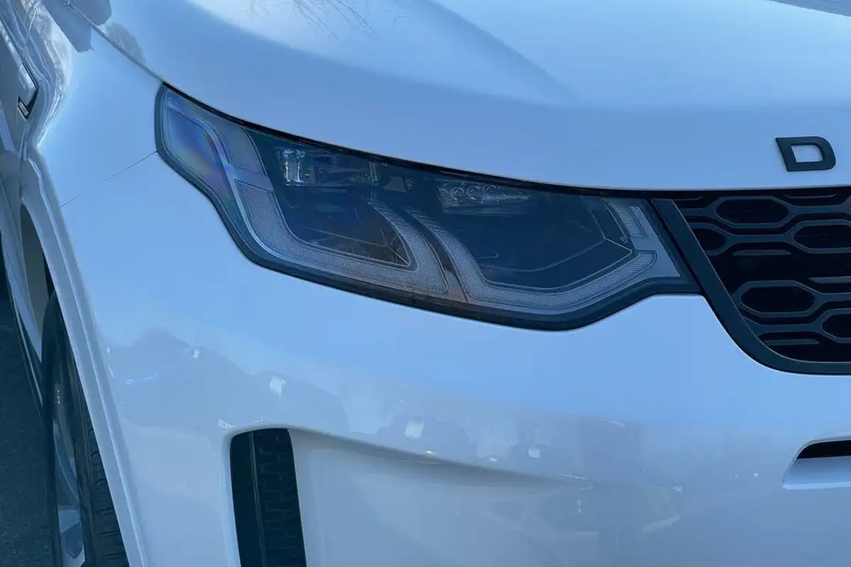2022-land-rover-discovery-sport-15-p300e-r-dynamic-hse-big-38