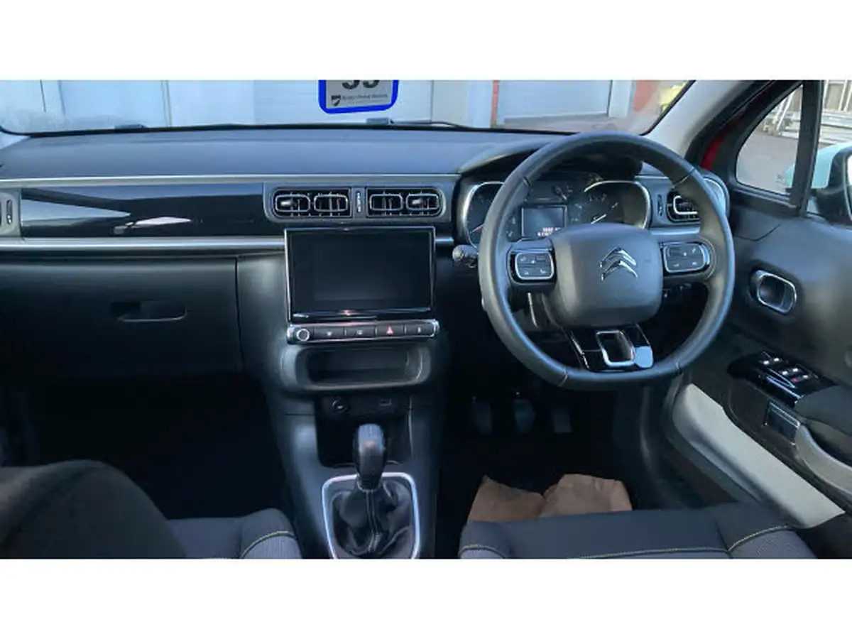 2020-citroen-c3-12-puretech-flair-82ps-big-9