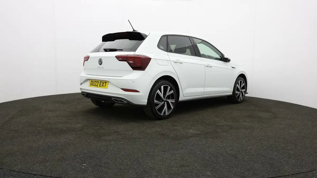 2022-volkswagen-polo-10-tsi-r-line-95ps-big-24