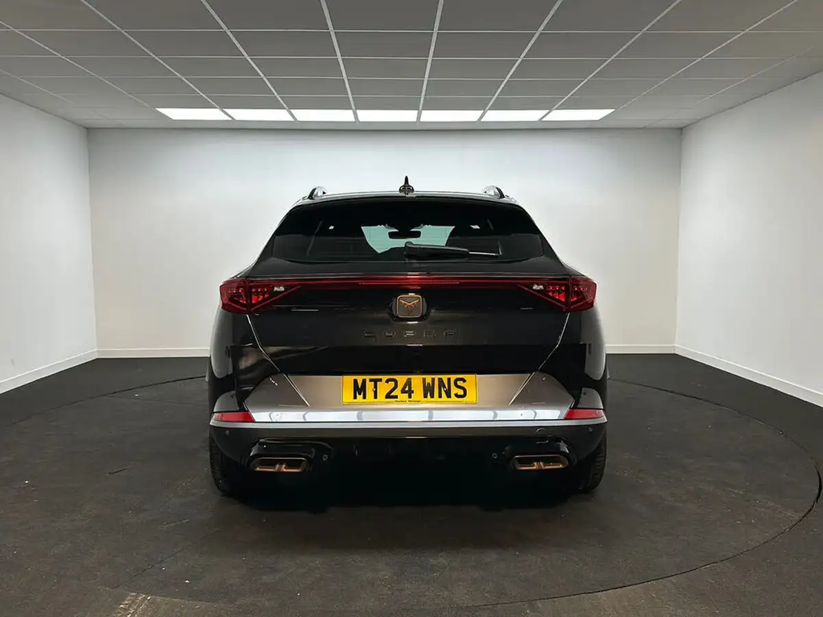 2024-cupra-formentor-14-e-hybrid-v2-big-5