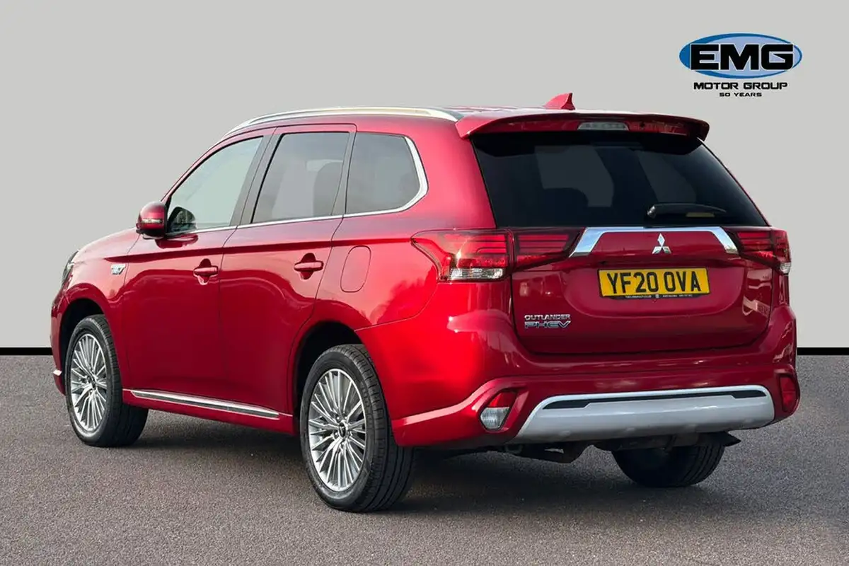 2020-mitsubishi-outlander-24-design-phev-big-6