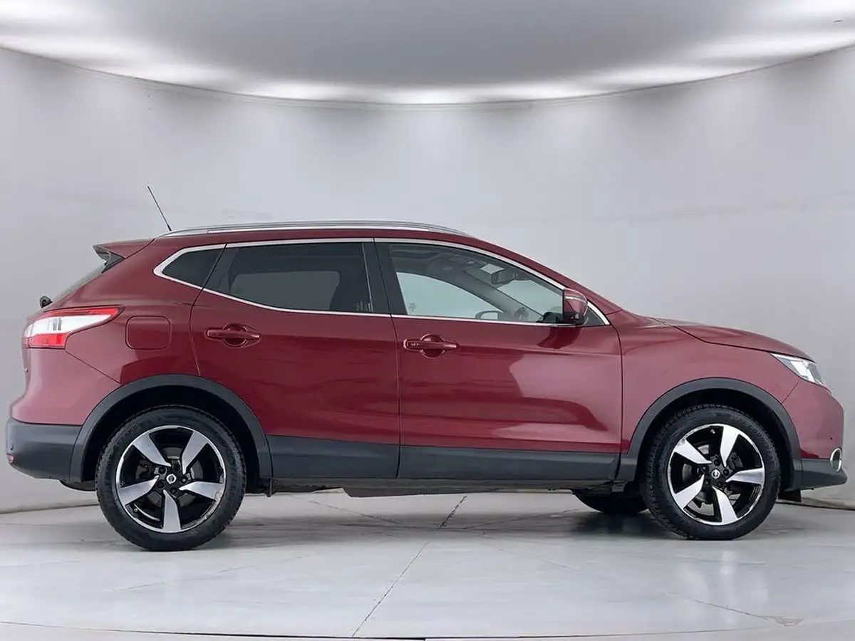 2015-nissan-qashqai-15dci-n-tec-big-14