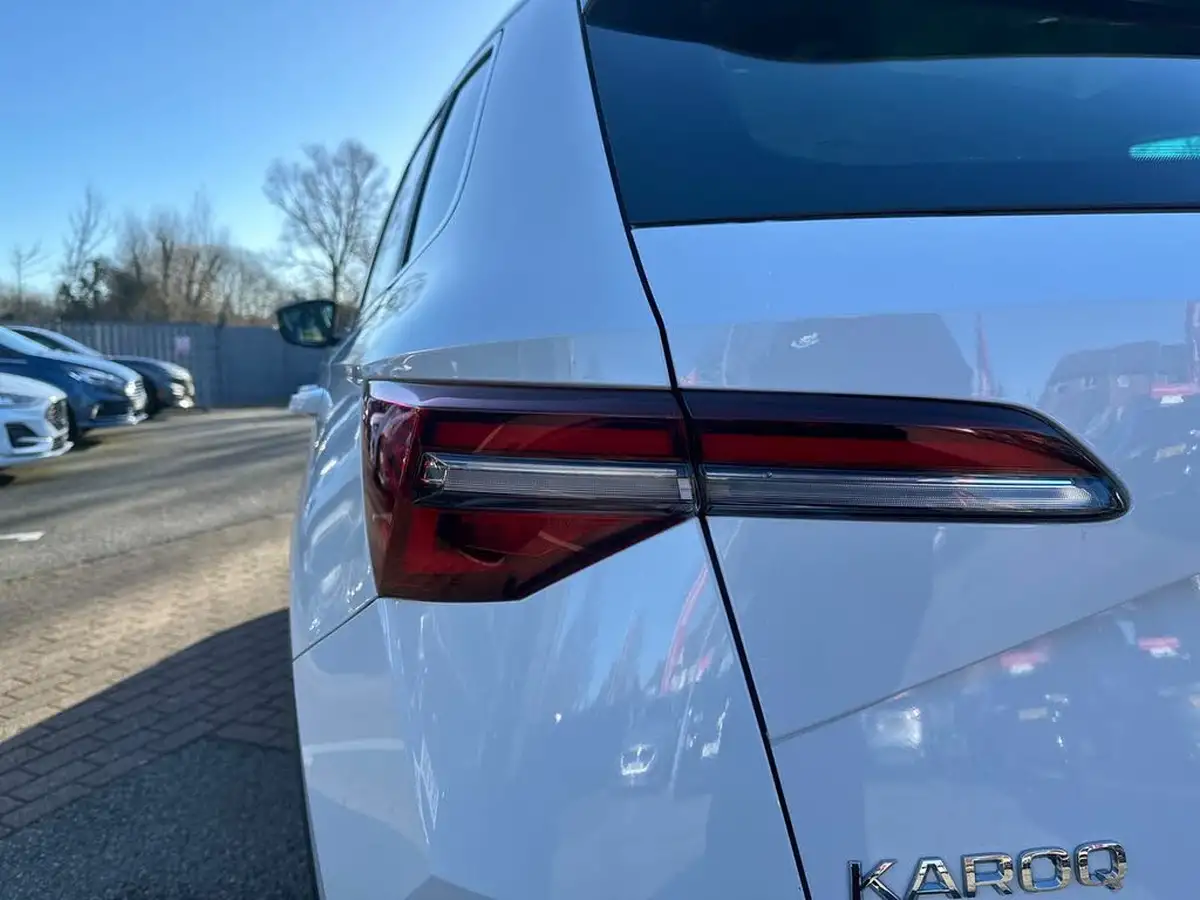 2022-skoda-karoq-15-tsi-se-l-dsg-big-26