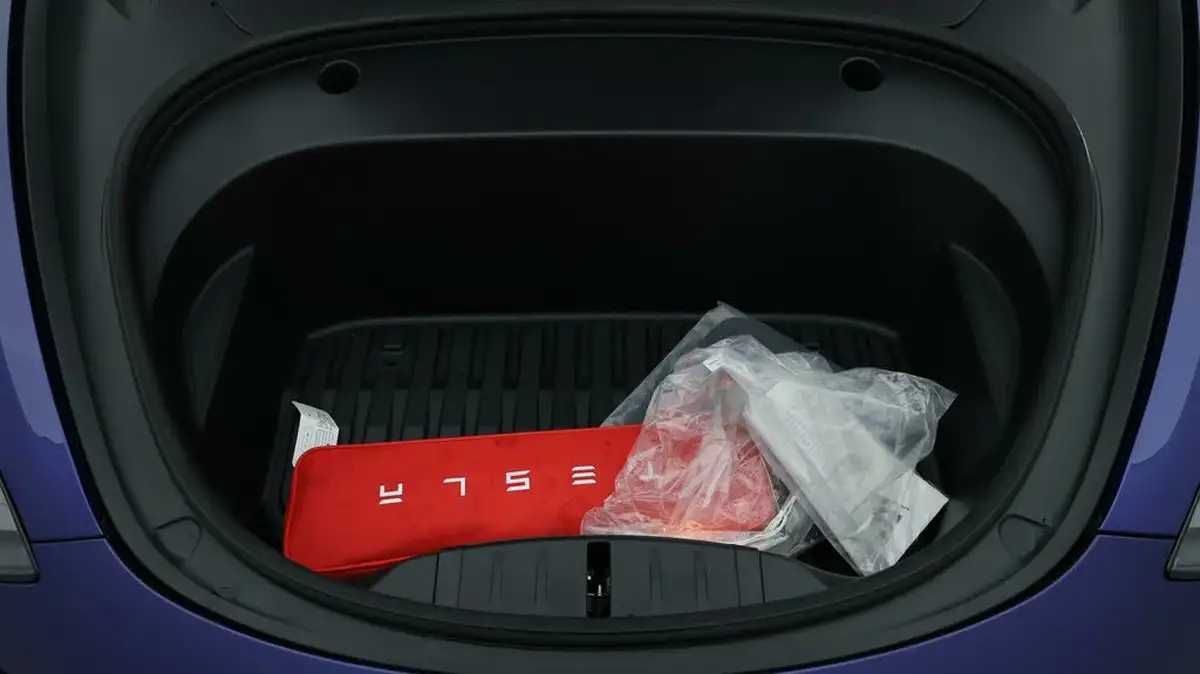 2021-tesla-model-3-e-standard-plus-big-18