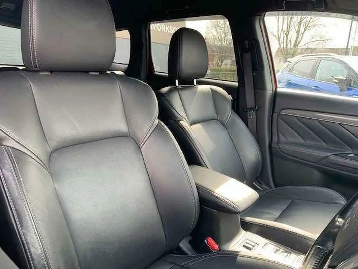 2019-mitsubishi-outlander-24-4hs-phev-big-15