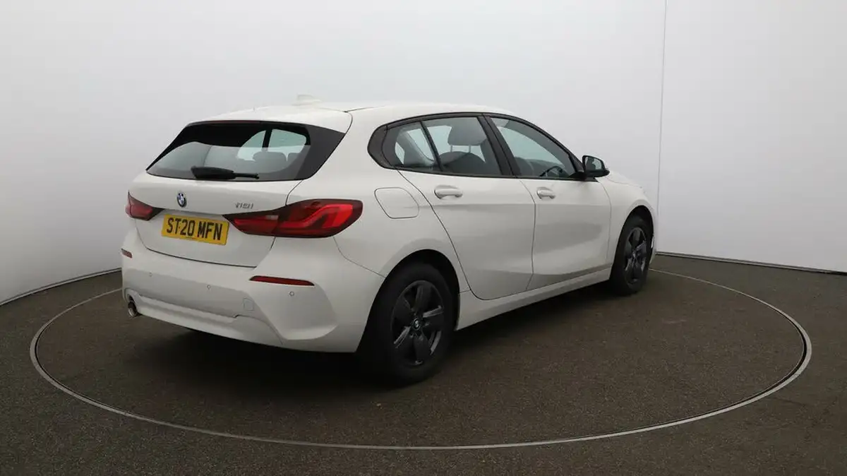 2020-bmw-1-series-15-118i-se-138bhp-big-7