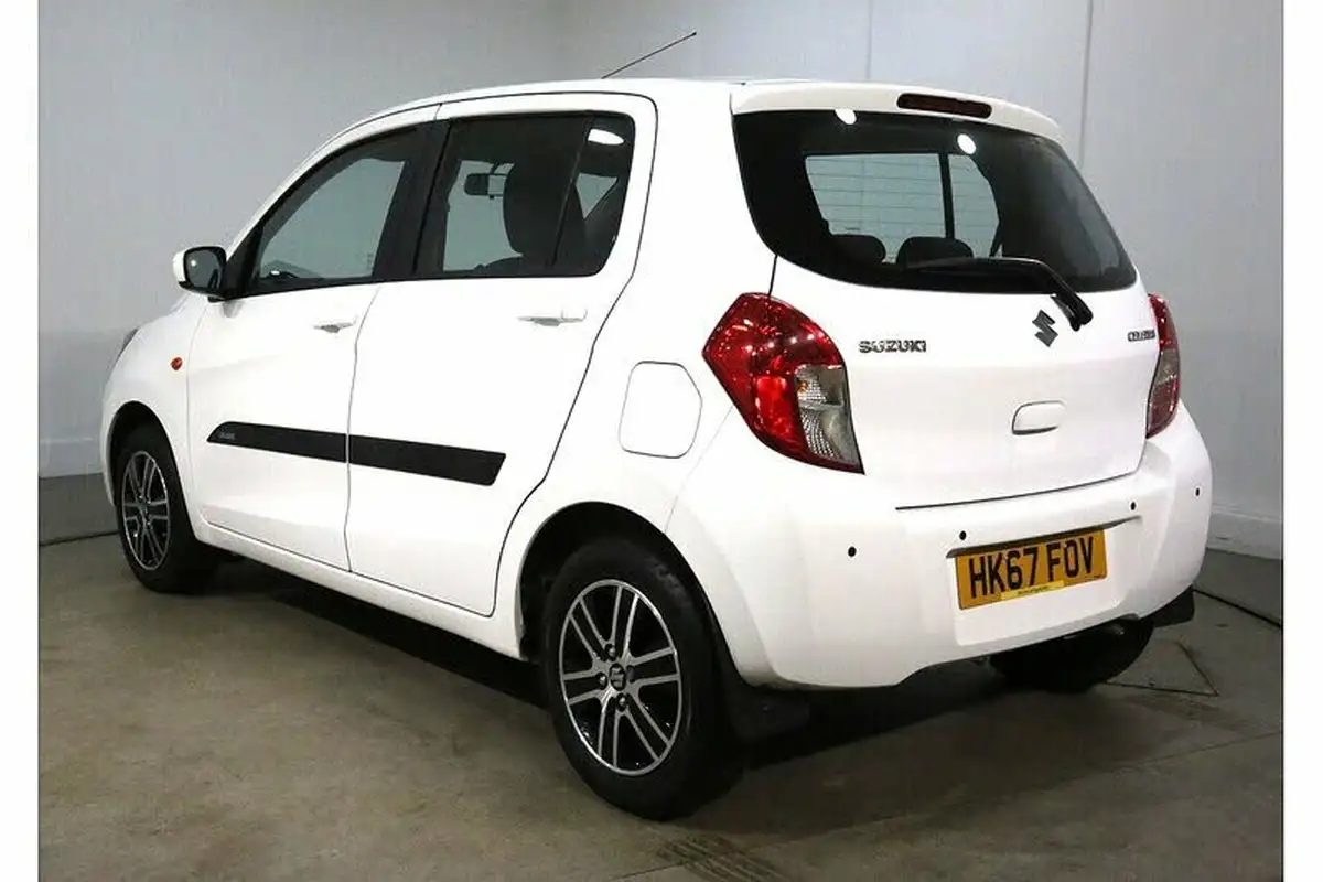 2018-suzuki-celerio-10-sz4-ags-big-8
