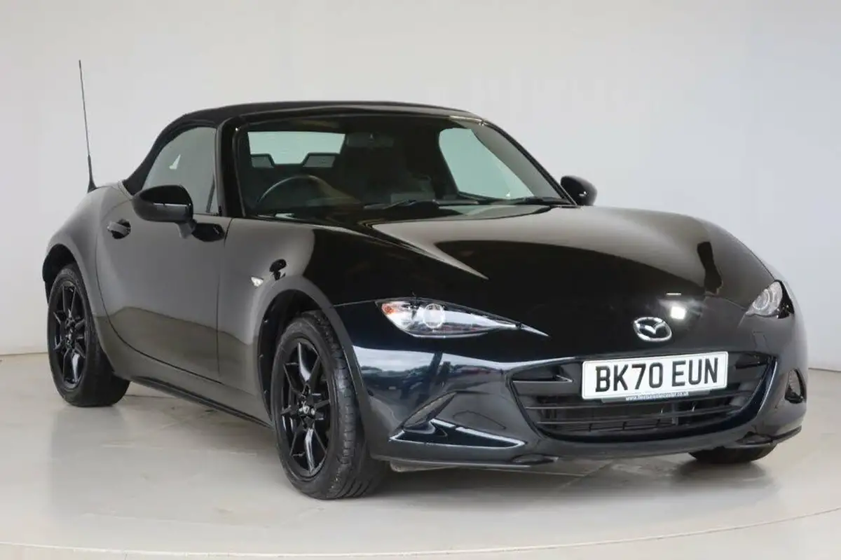 2020-mazda-mx-5-15-se-l-rf-big-10