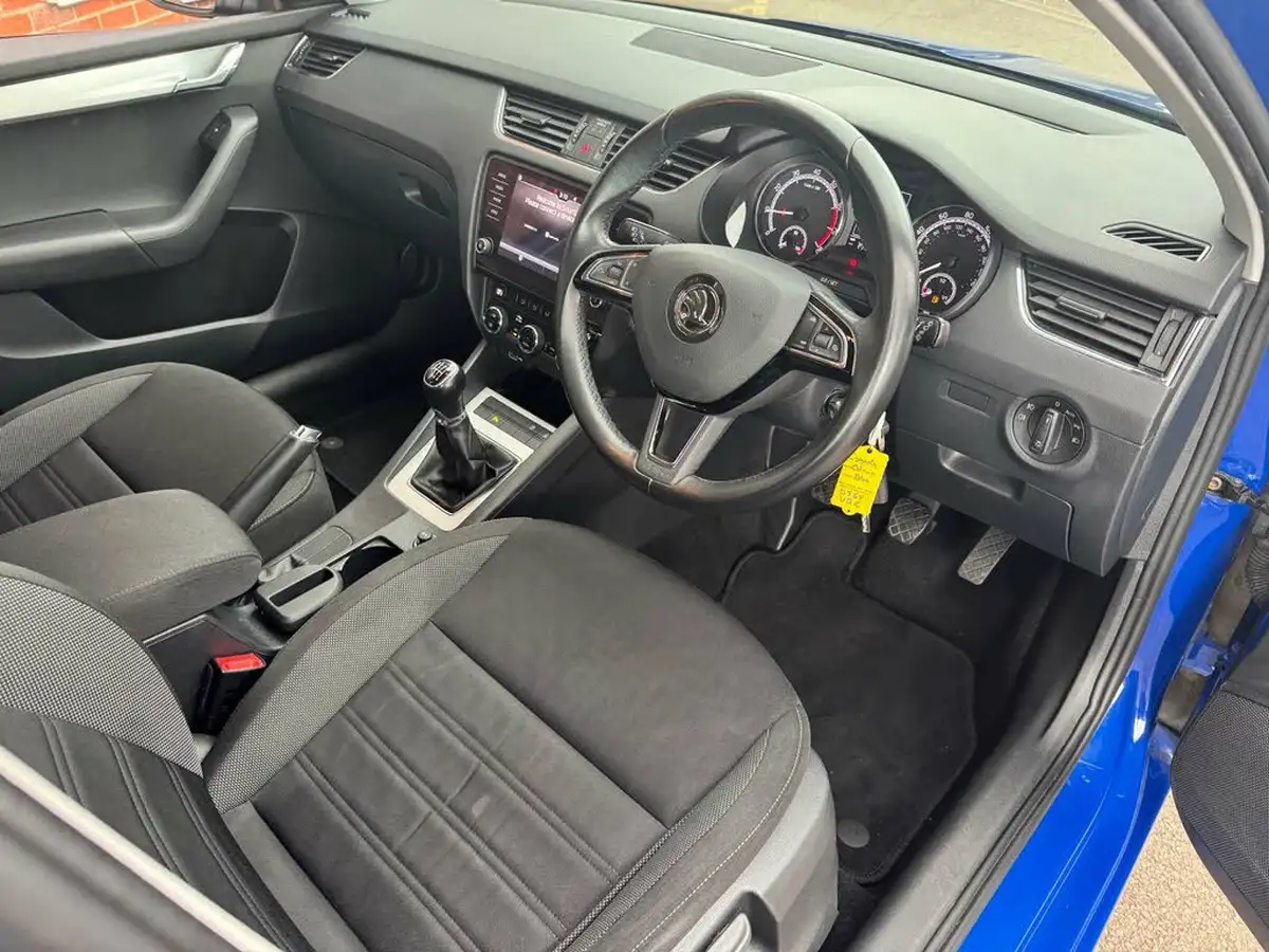 2019-skoda-octavia-10-tsi-se-technology-hatchback-big-10