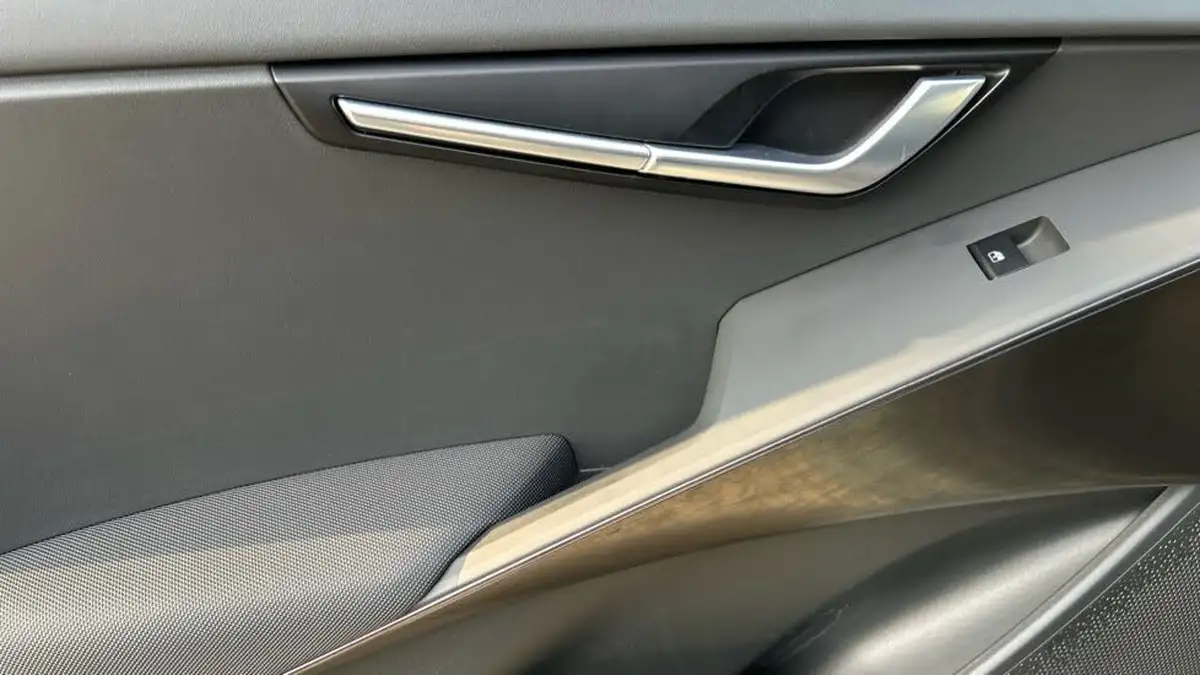 2024-kia-niro-ev-e-3-big-11