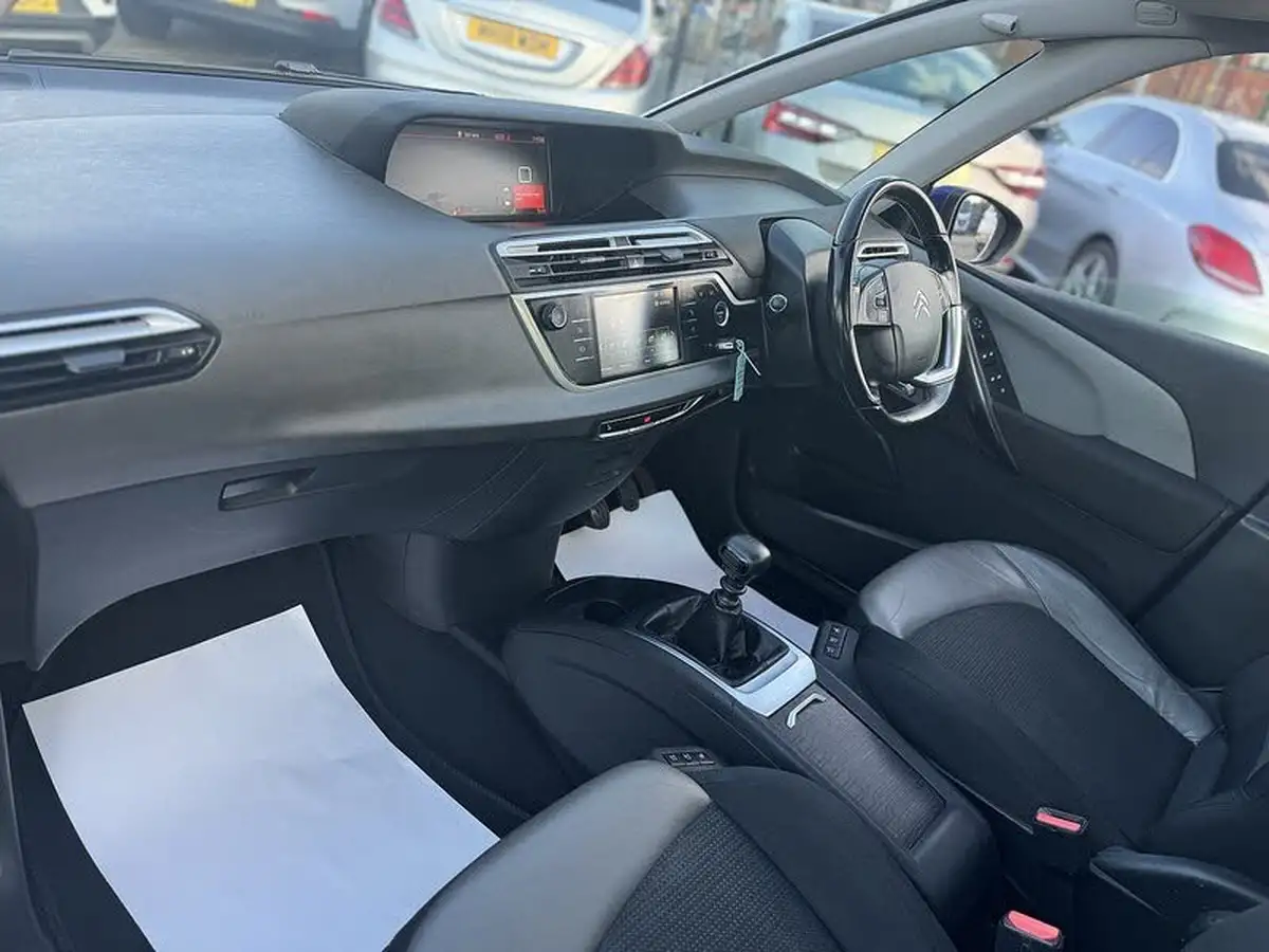 2018-citroen-grand-c4-spacetourer-15bluehdi-flair-big-9