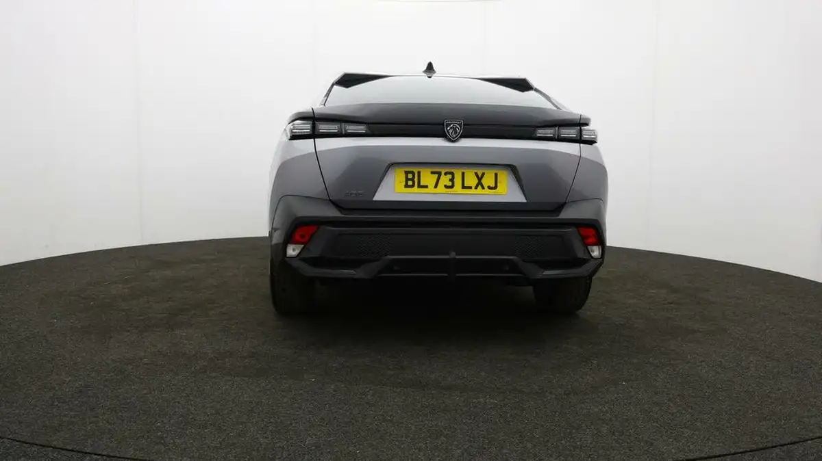 2024-peugeot-408-12-puretech-allure-130ps-ss-eat8-big-51